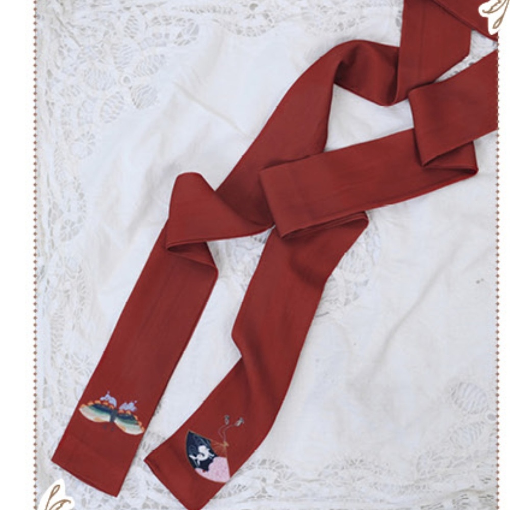 red scarf